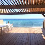 Eden Villa *
